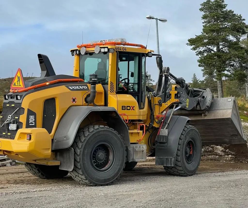 MMM Mickes mark & maskin AB hjullastare (3)